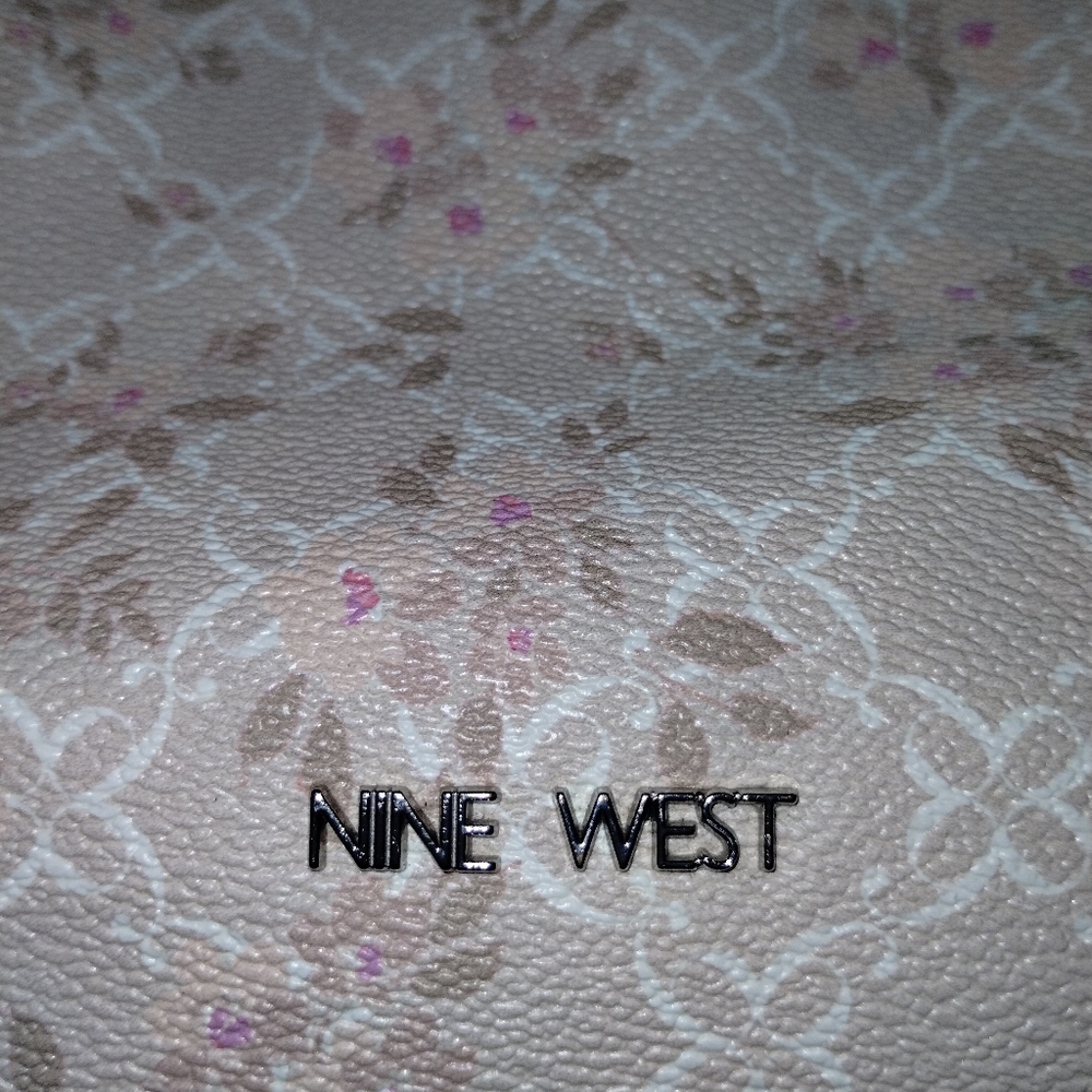 Nine West Chelsey Satchel Beige Pink Floral  Handle Adjustable Shoulder Strap - Picture 2 of 11